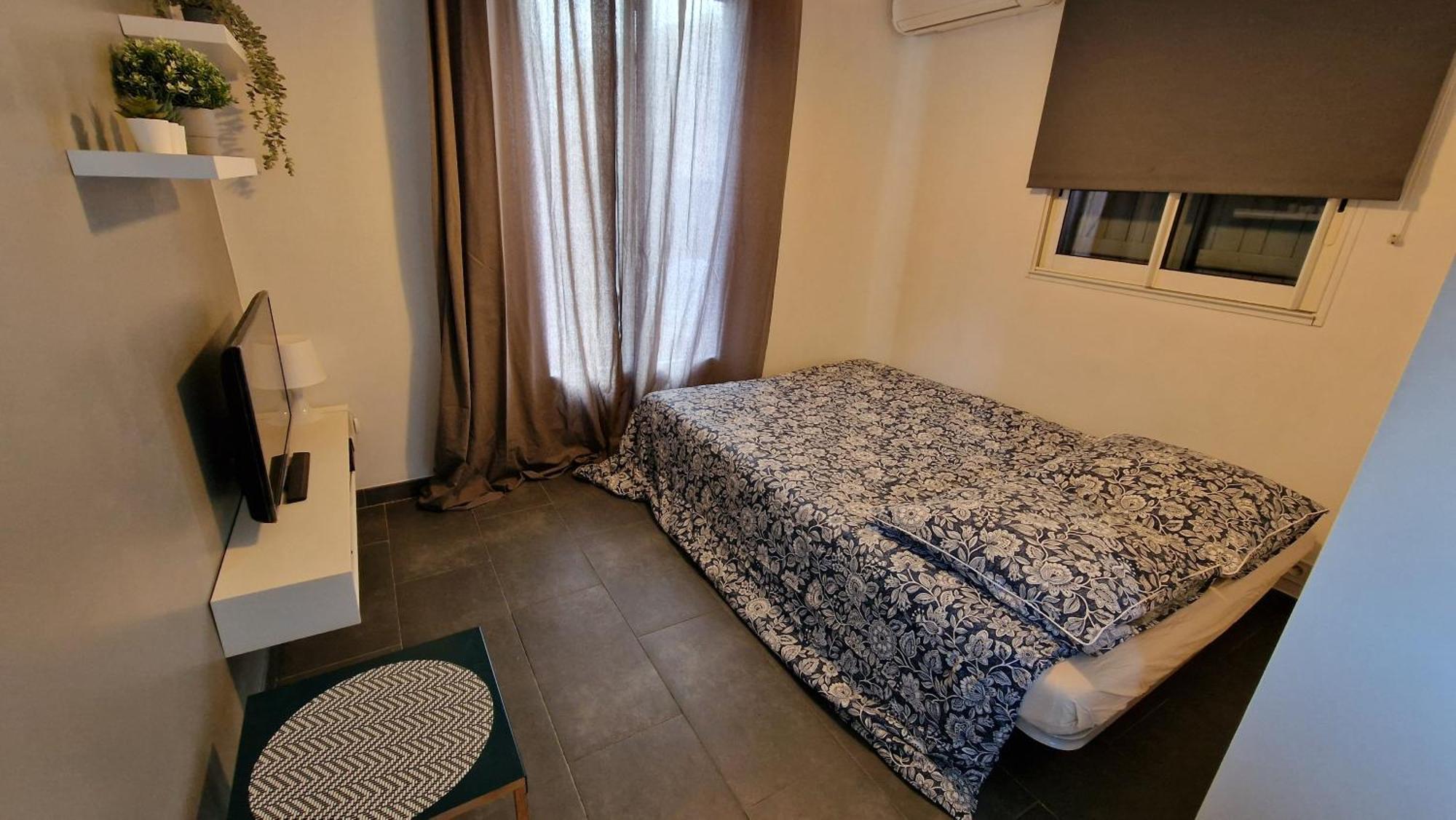 Monica Apartment